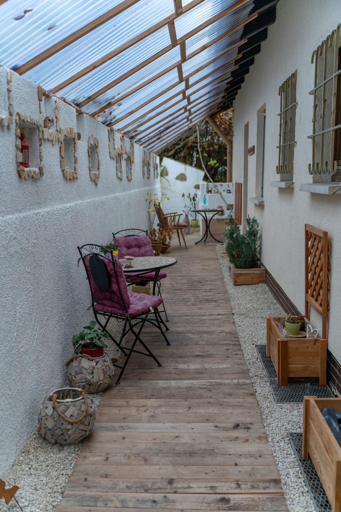 Marburg Apartment Pfiffige Luisa In Ruhiger Waldrandlage Mit Balkon Und Wintergarten 외부 사진