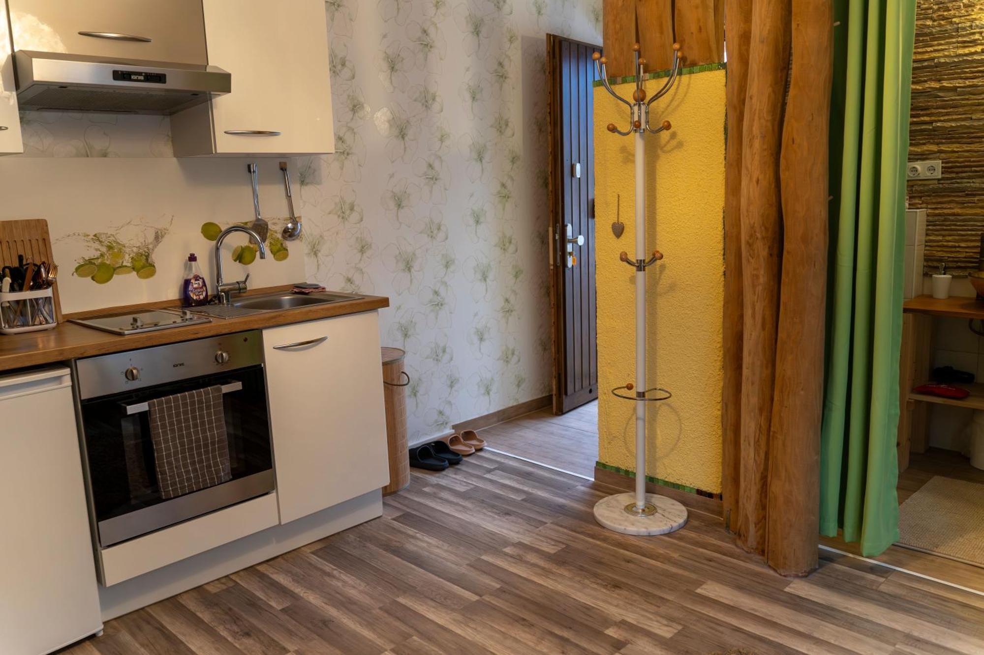 Marburg Apartment Pfiffige Luisa In Ruhiger Waldrandlage Mit Balkon Und Wintergarten 외부 사진