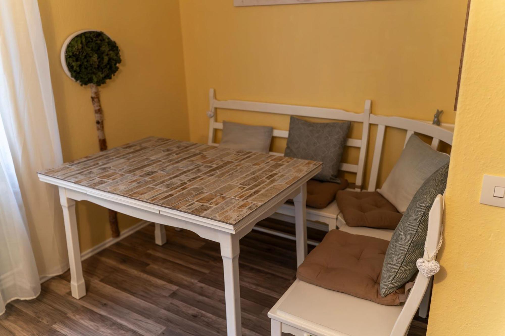 Marburg Apartment Pfiffige Luisa In Ruhiger Waldrandlage Mit Balkon Und Wintergarten 외부 사진
